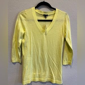 Talbots. XS. NWT. Yellow sweater